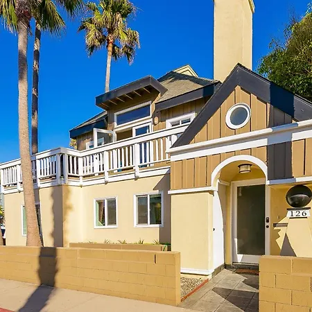 Great Balboa Peninsula Combo Villa